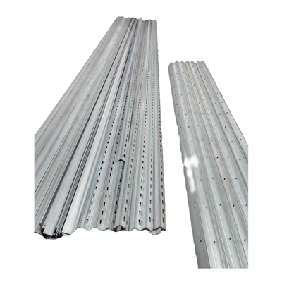 Q195-Q420 सीरीज 25*25*4mm-200*200*10mm हॉट डिप इक्विलाटरल एंगल स्टील विथ होल