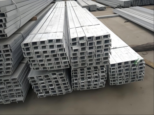JIS मानक SS400 75x40x4x7mm धातु निर्माण सामग्री के लिए यू चैनल स्टील 1-12 मीटर लंबाई